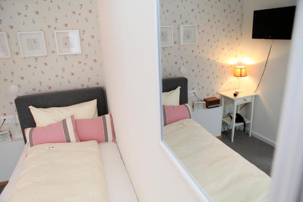 Hotel Krone Bad Ragaz Rum bild